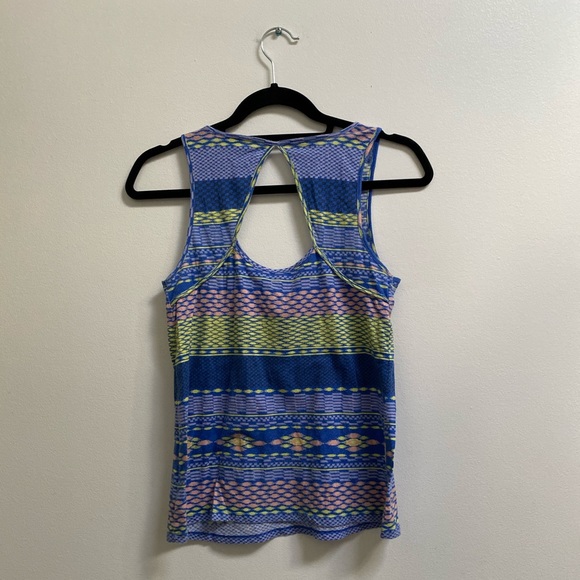 American Eagle Aztec Print Tank Top - Picture 3 of 3